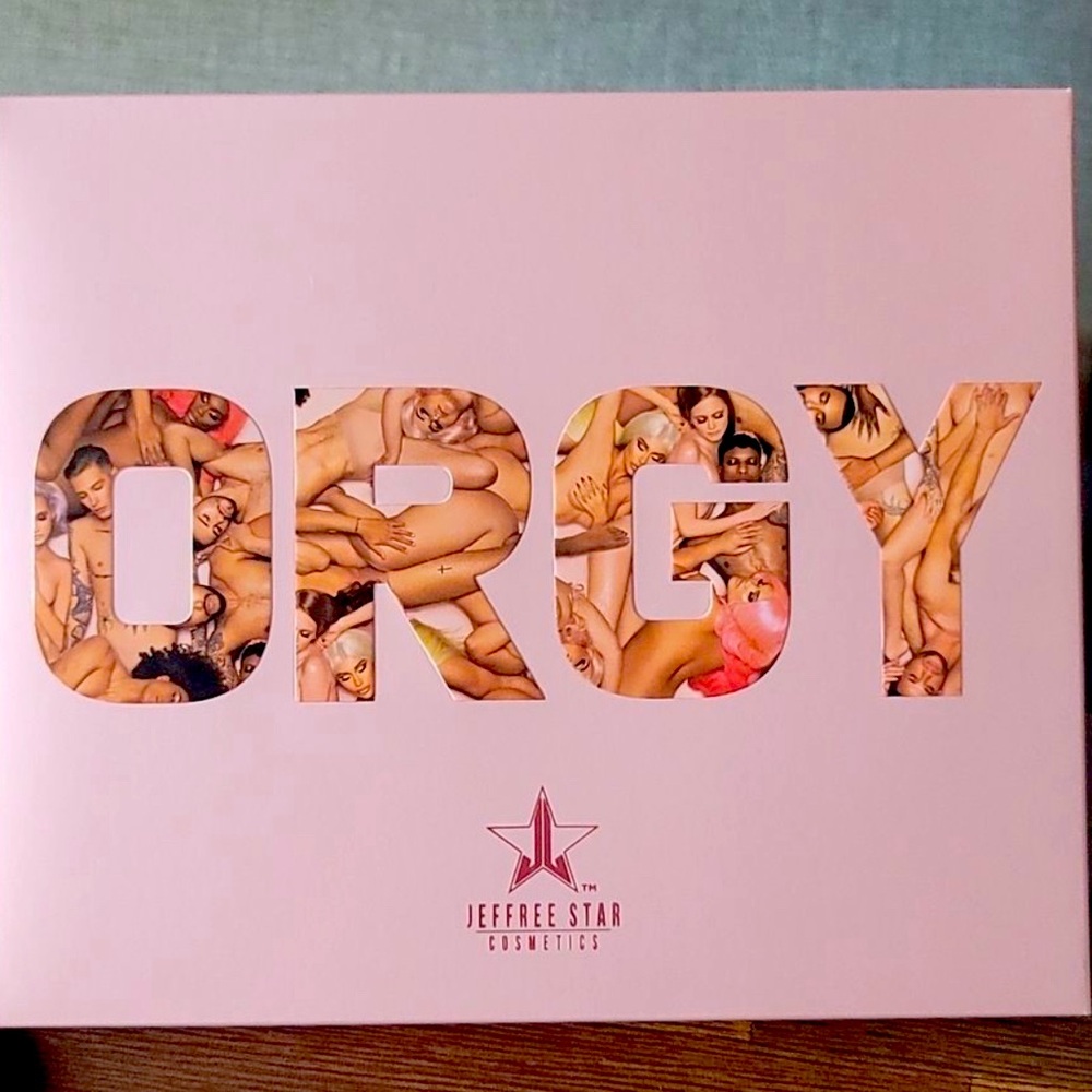 🌟 HP Jeffree Star Orgy Eyeshadow Palette